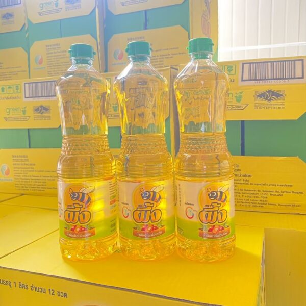 น้ำมันปาล์ม ผึ้ง ขวด 1 ลิตร